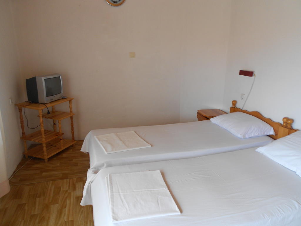 Nelly Guest House Созополь Номер фото